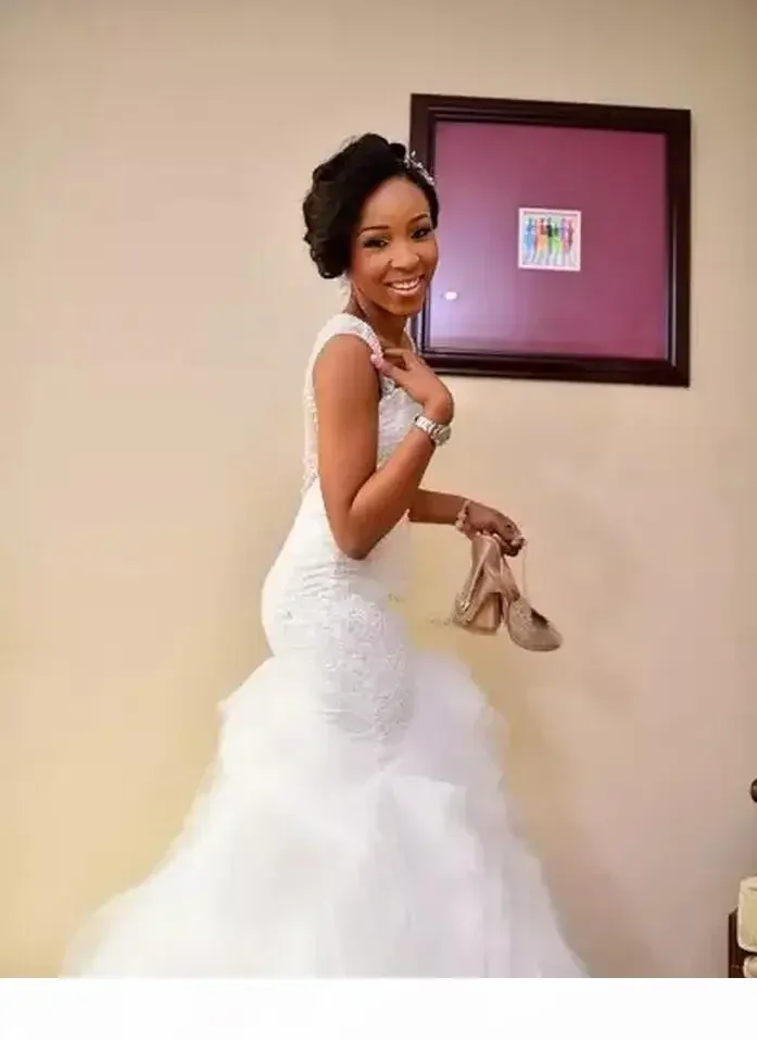 تخصيص حجم كبير الديكور اللؤلؤ تول حورية البحر الكشكشة الأفريقية التنانير العربية السوداء الفتيات فستان الزفاف الوهم الزفاف