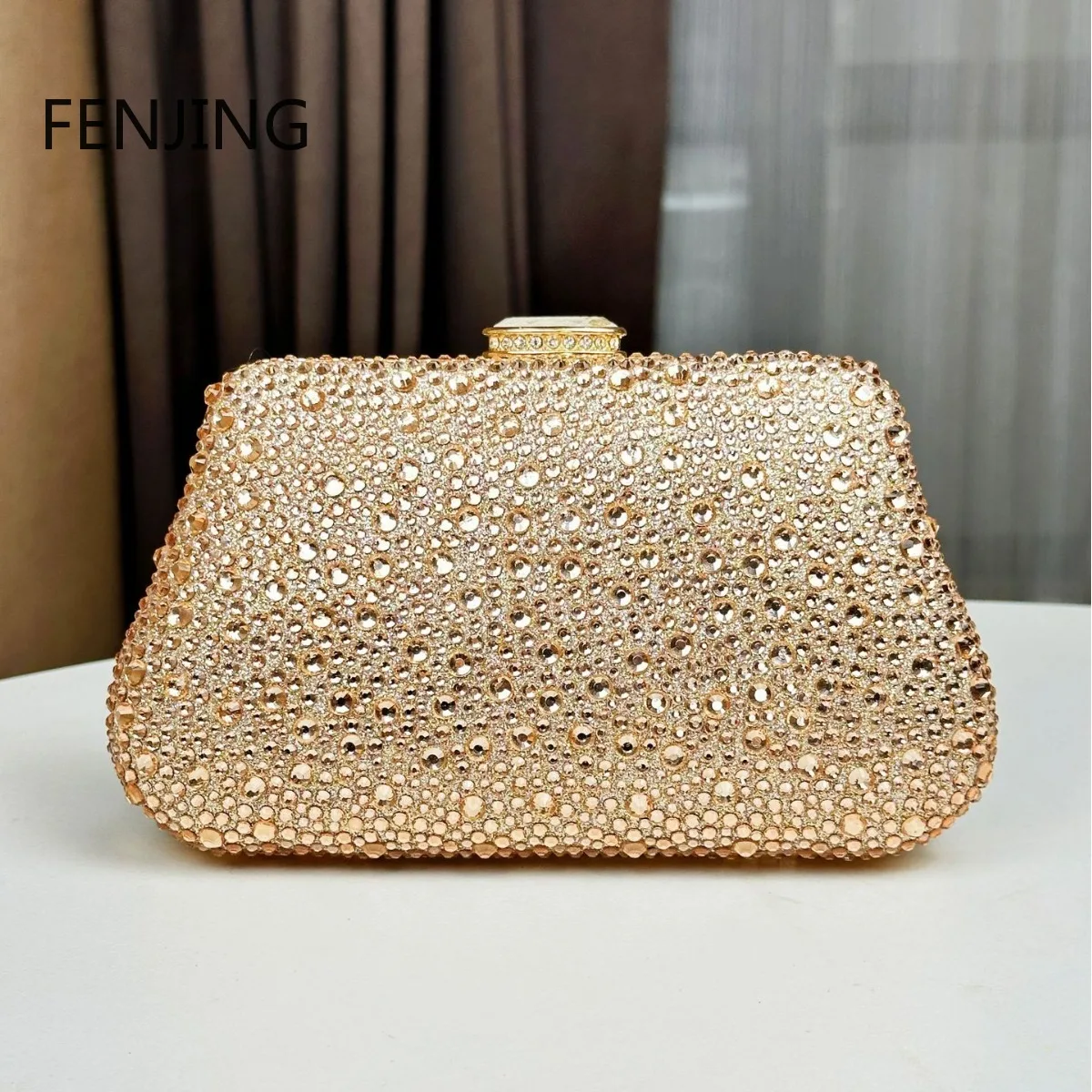 Gold Evening Bags for Women 2024 New Rhinestone Clutches and Purse Female Party/Dinner/banquet Handbags Prom Chain Shoulder Bags