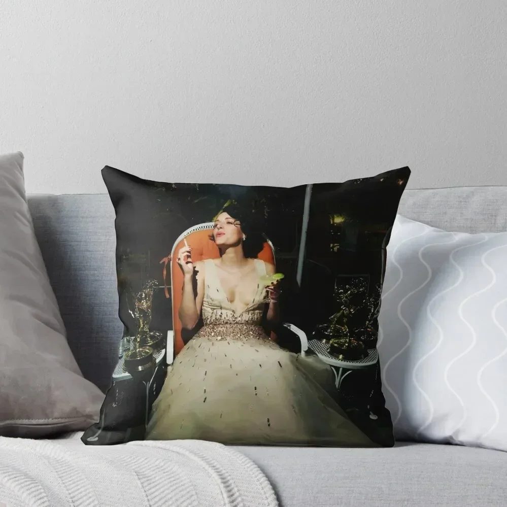 Phoebe Waller-Bridge chilling with her Emmys Throw Pillow Pillow Cases Decorative Decorative Cushions For Luxury Sofa pillow