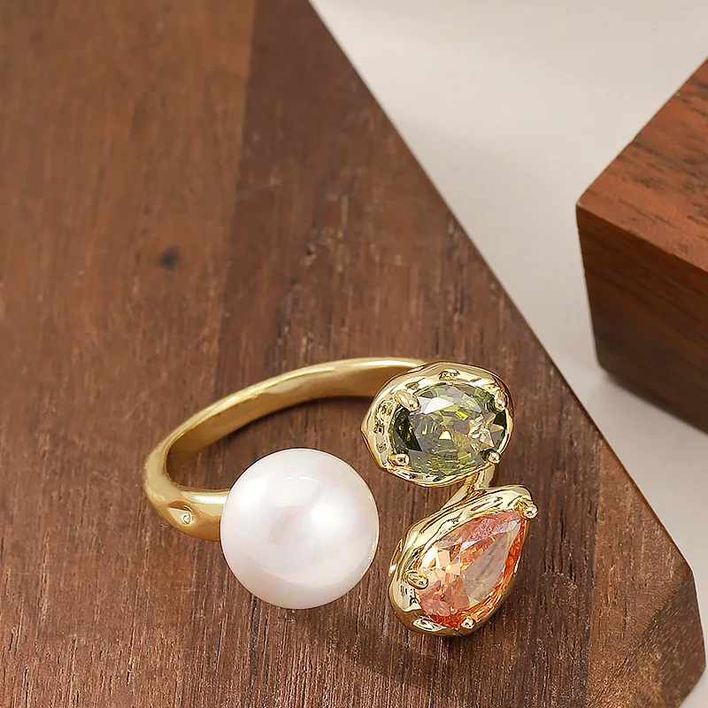 Fashionable and exquisite zircon-set pearl ring for women, non-fading, niche personality, adjustable open commuting ring