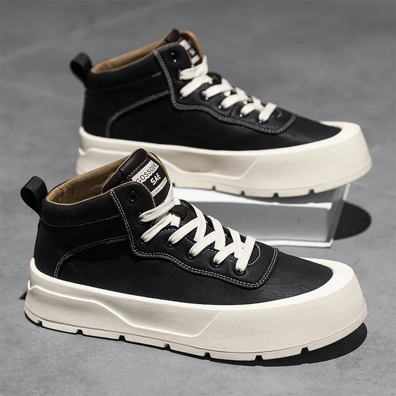 

2025 Men's New Autumn White Sneakers - Breathable Casual Shoes, Couple Style, Trendy & Best Selling