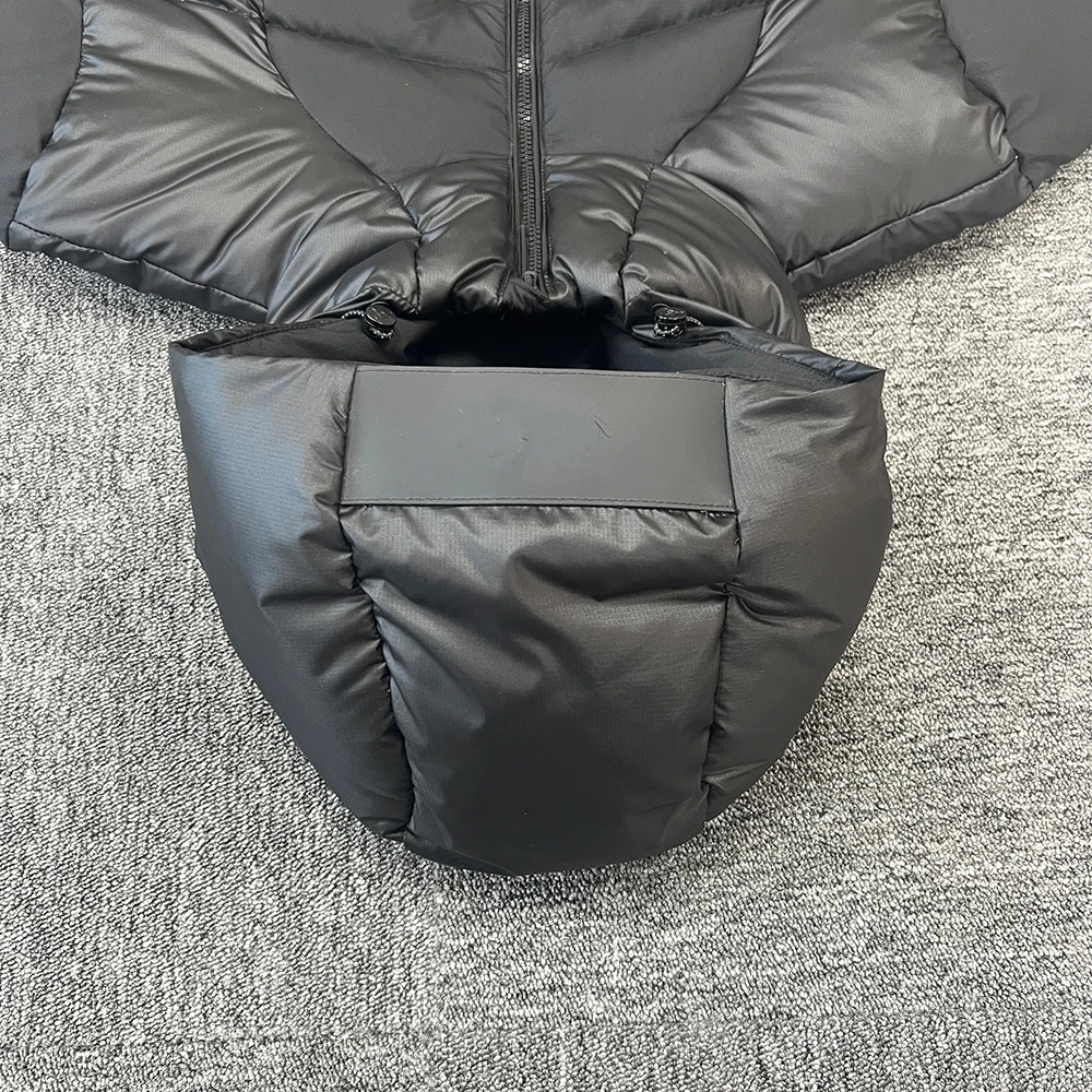 SY-71 موجة سترة منتفخة سوداء دافئة للرجال سميكة الشتاء هوديي عارضة أزياء أسفل معطف ملابس الشارع الشهير