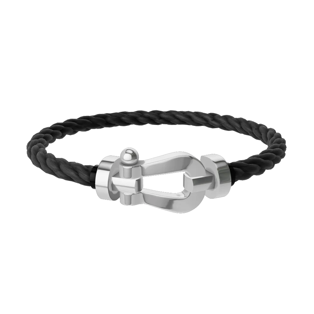 

2026 High-end stainless steel bracelet, of high quality, suitable for couples to wear