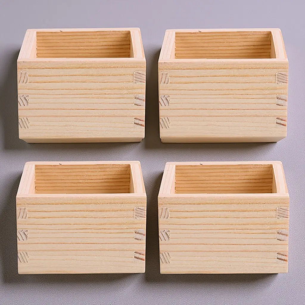 

4Pcs Wooden Sake Box Japanese Style Square Design Stable Sushi Cup Home Restaurant Traditional Tableware Organizer