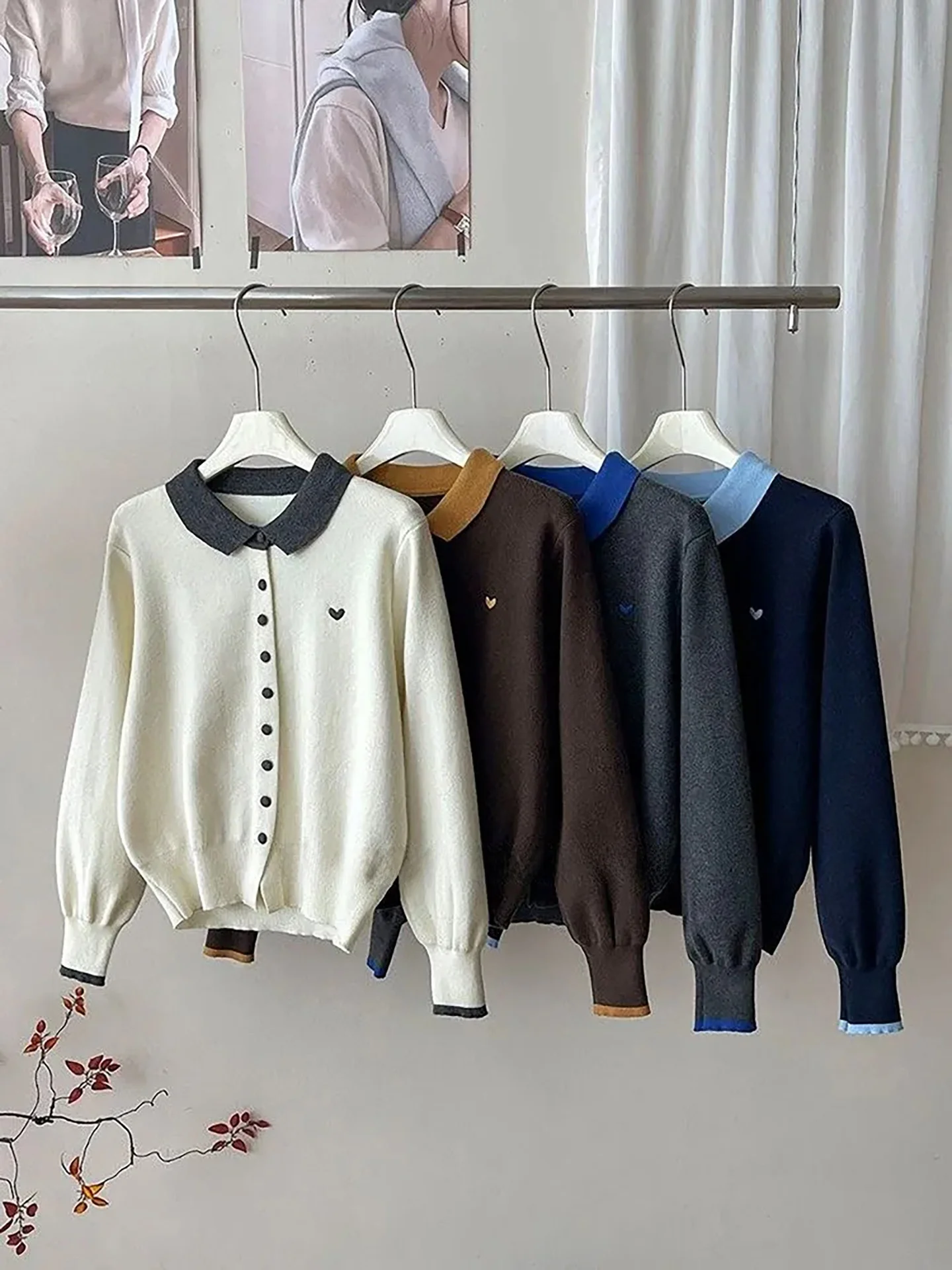 เสื้อสเวตเตอร์ถักไหมพรมผู้หญิง ปักลายหัวใจ นุ่ม สบาย เหมาะสำหรับใส่ไปทำงาน สไตล์สปริง ใหม่ล่าสุด ลายปะติดสีสันสดใส สไตล์นักศึกษา เสื้อถัก