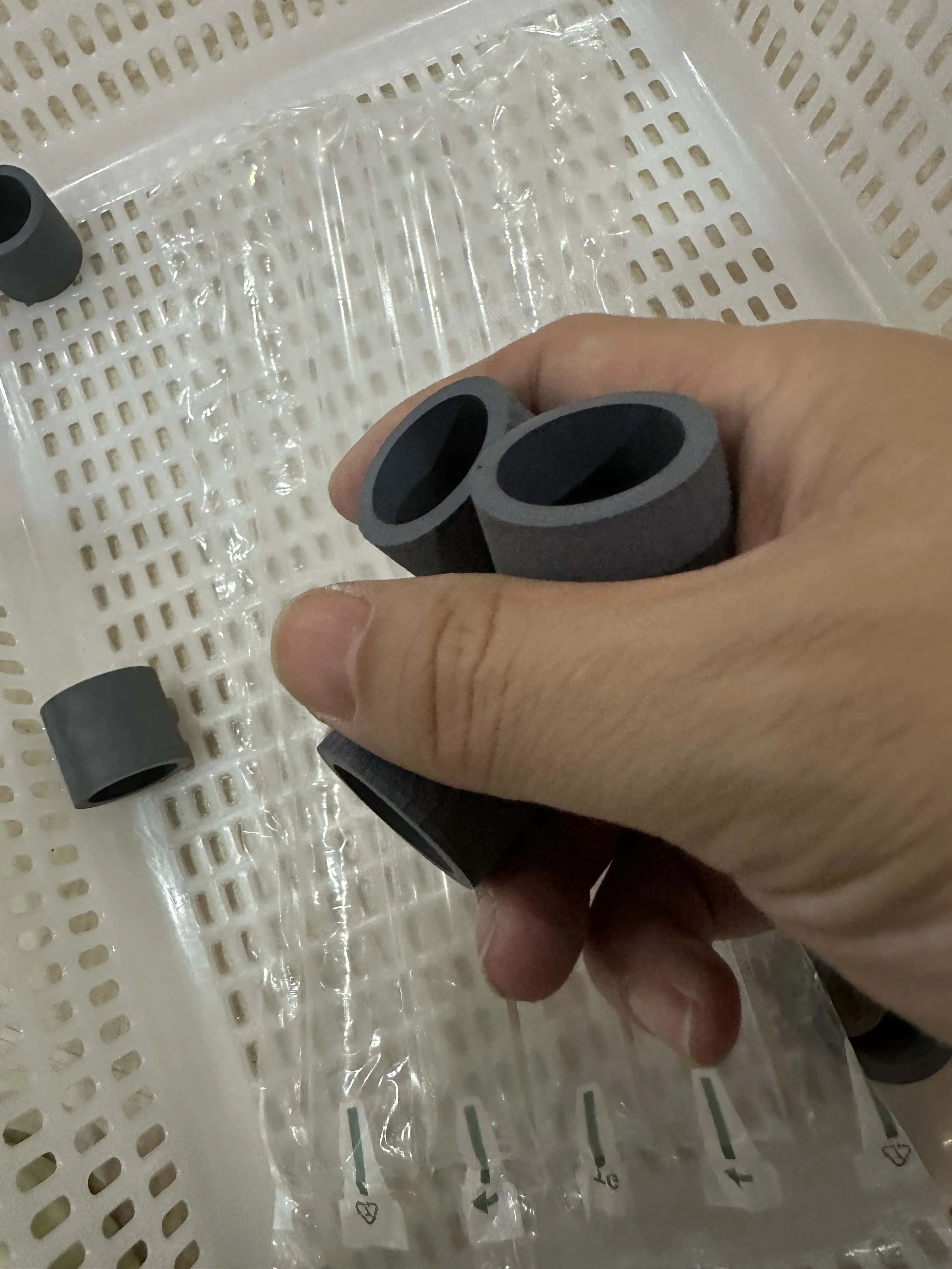 

100X Pickup Roller Tire for HP 8100 8600 8700 8610 8620 8625 8630 8640 8650 8660 8210 8216 8710 8702 8715 8720 8730 8740 451 476