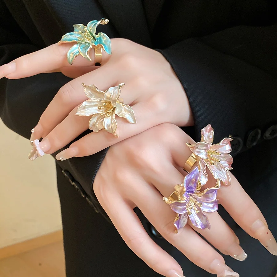 anel-aberto-retro-vintage-com-flor-tulipa-design-elegante-e-exclusivo-anel-vazado-moderno-acessorio-de-joalheria-fashion