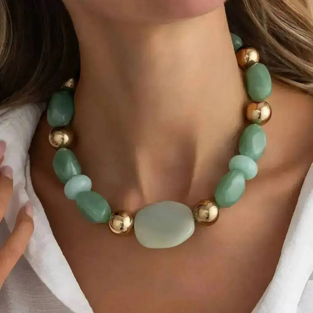 IngeSight.Z Y2K Boho Green Thick Acrylic Resin Choker Necklaces 2026 Retro Irregular Bead Collar Chain Personalized Jewelry