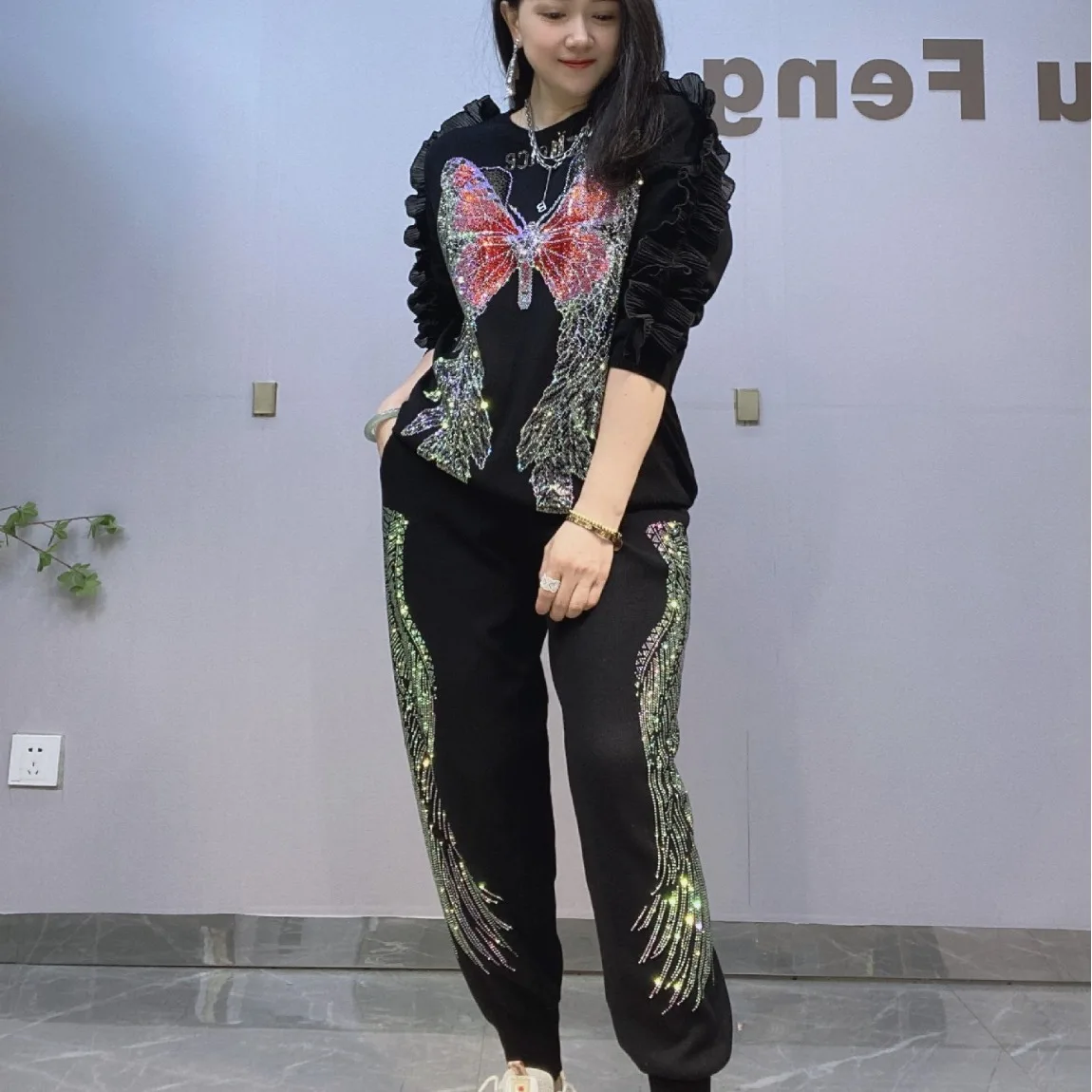 Spring Women Mesh Spliced Ruffles Long Sleeve Wing Drilling Pullovers Bow Diamonds Sweatshirt Crystal Tops + Long Pants 2Pcs Set