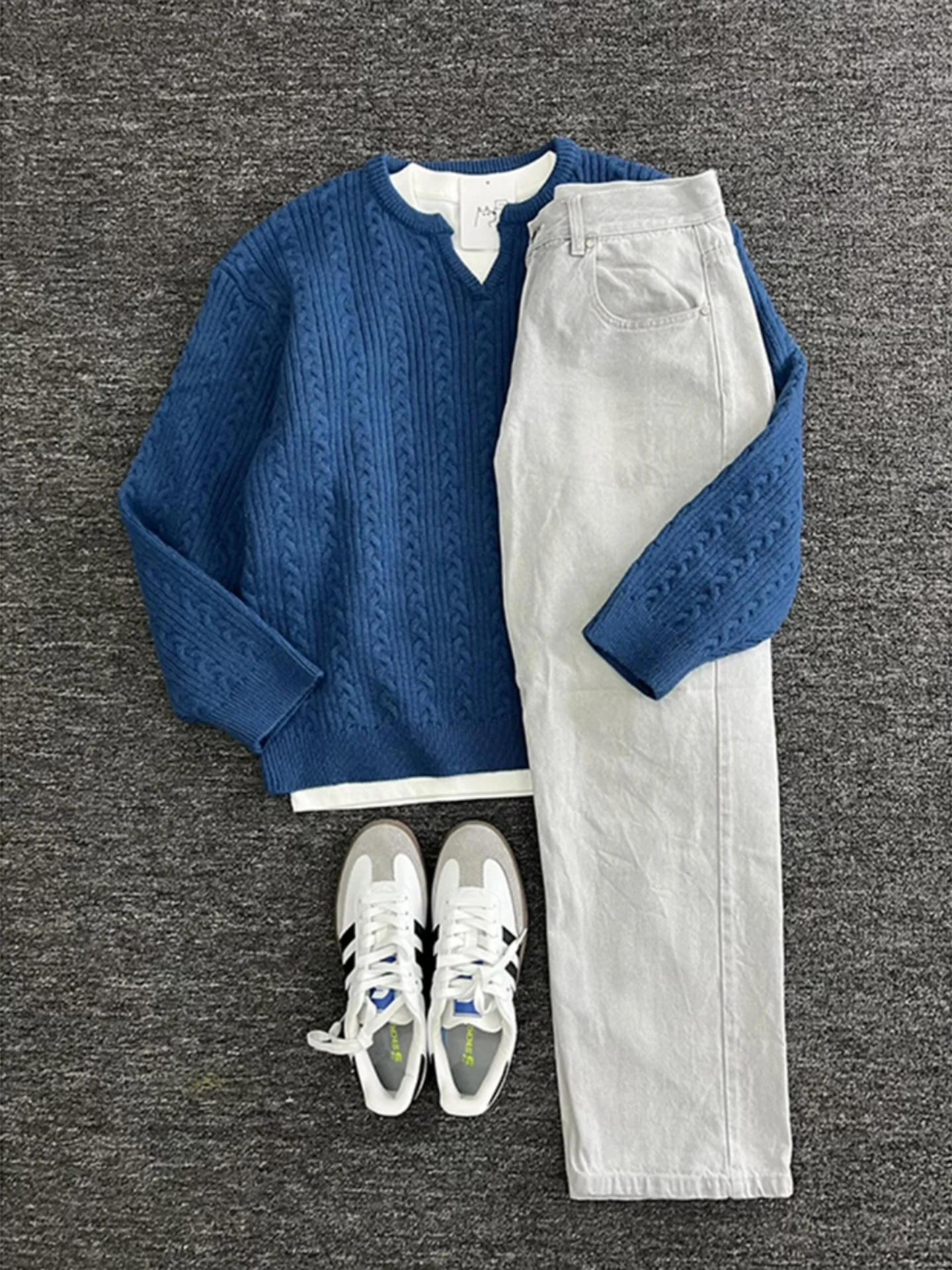 

Мужской синий свитер с V-образным вырезом, вязаный, осенне-зимний, повседневный, удобный, свободного кроя, из полиэфирного волокна, Cleanfit, ретро, High-E...