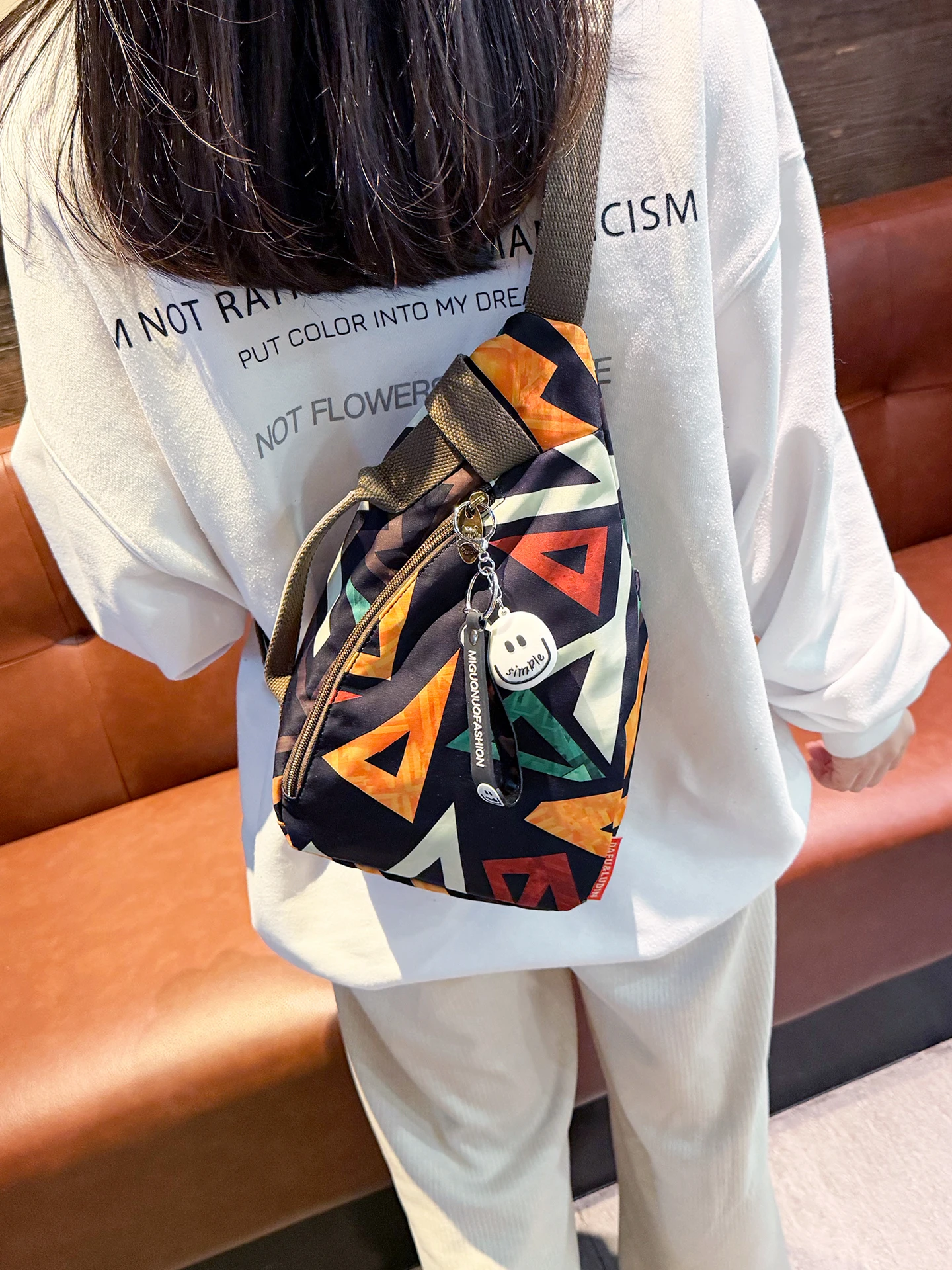 borsa-a-tracolla-da-donna-casual-sportiva-da-esterno-a-spalla-singola-con-motivo-geometrico-colori-a-contrasto-nuova-collezione-primavera-morbida-in-tessuto-oxford