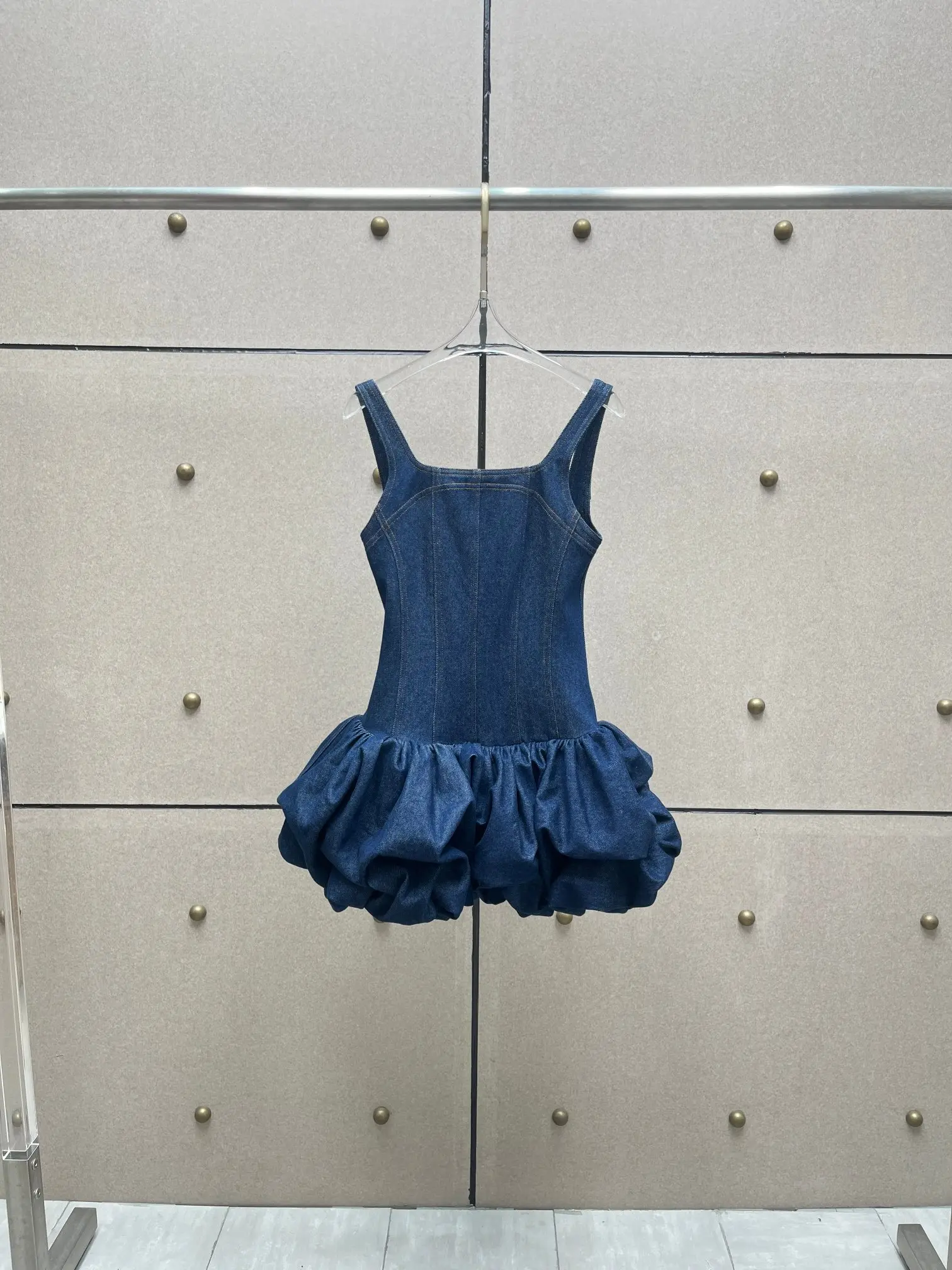 Vestido Blusa Vaquero con Parches, Nuevo para el Verano 2026