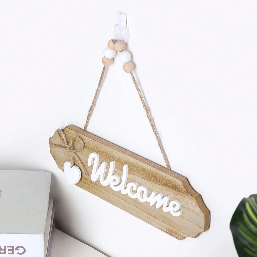 1 Piece of Wooden Hanging Sign with the Word 