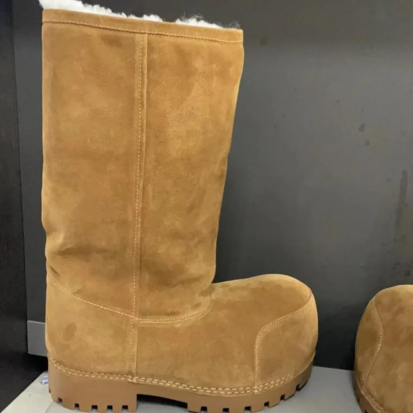 2025 Spring New Couple Snow Boots Round Toe Thick Sole Plush Warm and Comfortable Mid-Calf Boots for Men and Women