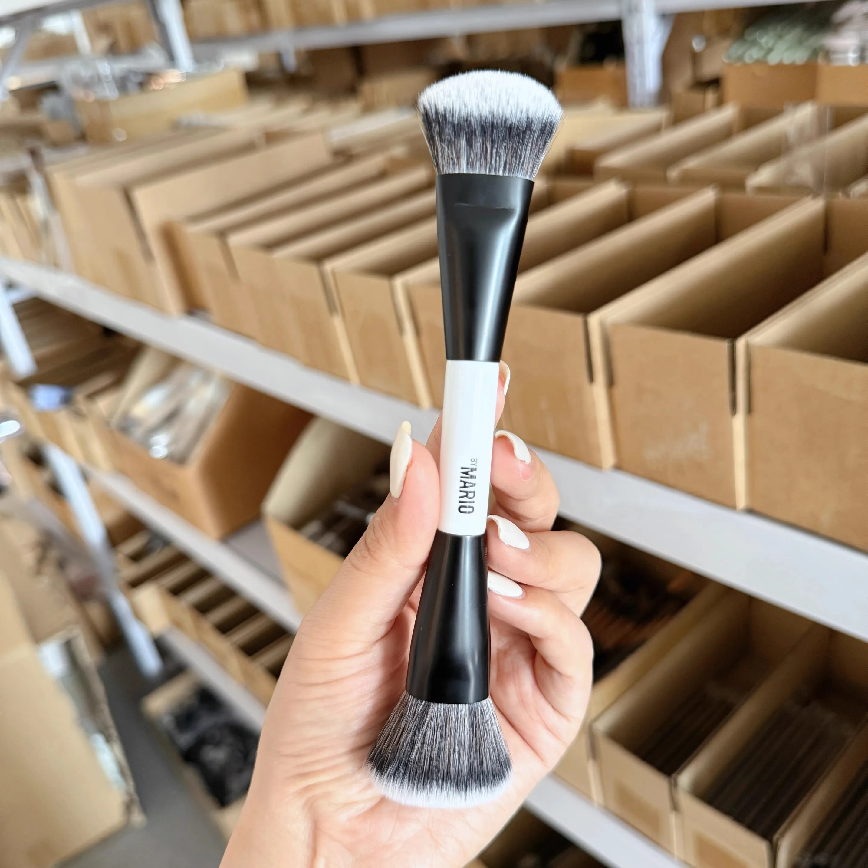 2 in 1 Highlight Blush Makeup F4 Brush Ambient Soft Glow Blush Brush Soft Fiber Hair Fashion Face Brush
