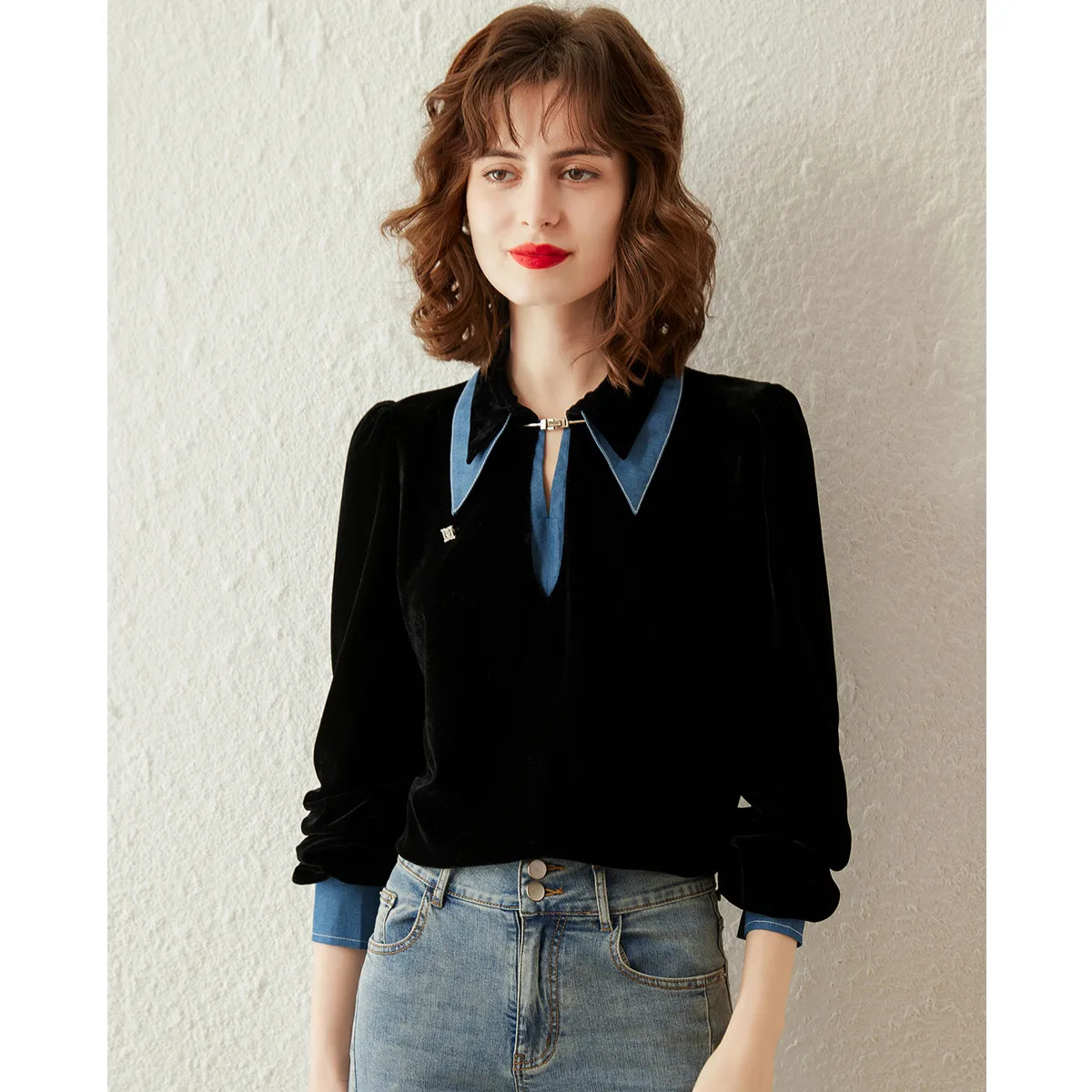 LOUIS YAO 2025 Retro Velvet Fake Two piece Shirt Contrasting Color Cowboy Splicing Collar Long Sleeve Women's Shirt