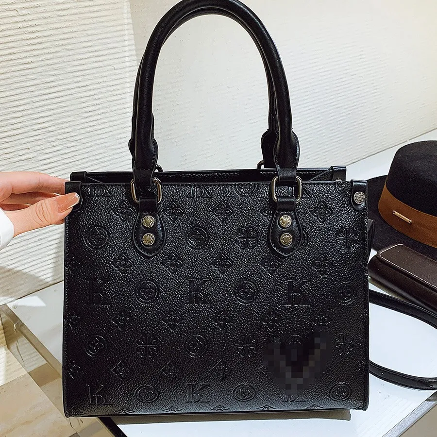 

Просторная большая сумка с тиснением 202, роскошная женская сумка через плечо, текстурированная сумка через плечо, минималистичная сумка «день-ночь», пригородная сумка