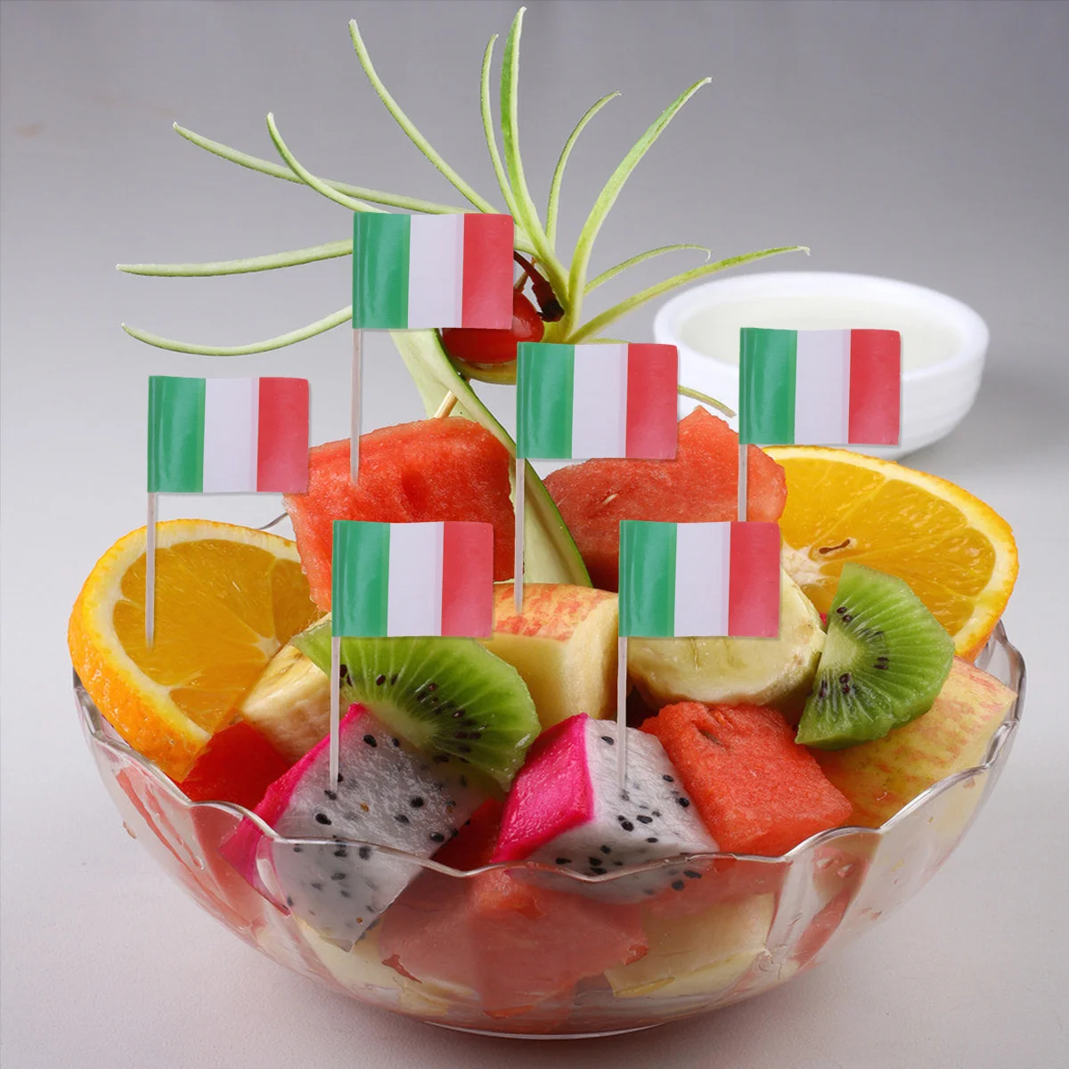 

100Pcs Italy Flag Shape Cake Toppers Paper Food Picks Bright Color Decorative for Birthday Halloween Festival Party Supplies