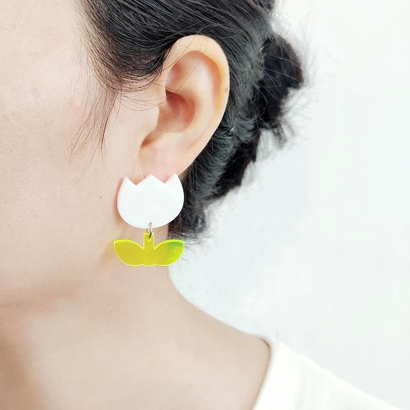KUGUYS Trendy Jewelry Plant Drop Earrings for Women Fashion White Hot Pink Flower Lovely Accessories