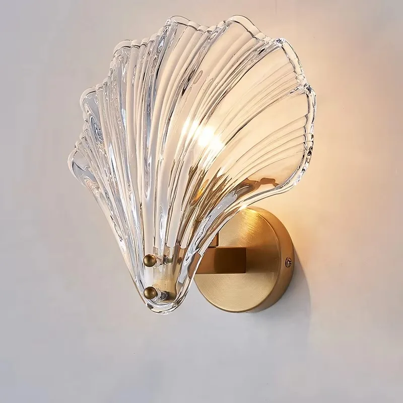 

Modern Design Seashell Gold Wall Lamp Made of Glass and Light Emitting Diode