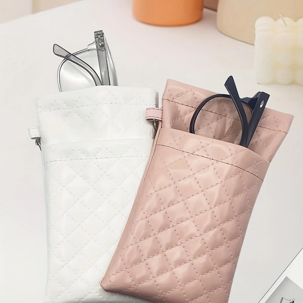 Fashionable double-layer glasses bag with hanging chain - women's glasses storage bag, durable PVC material
