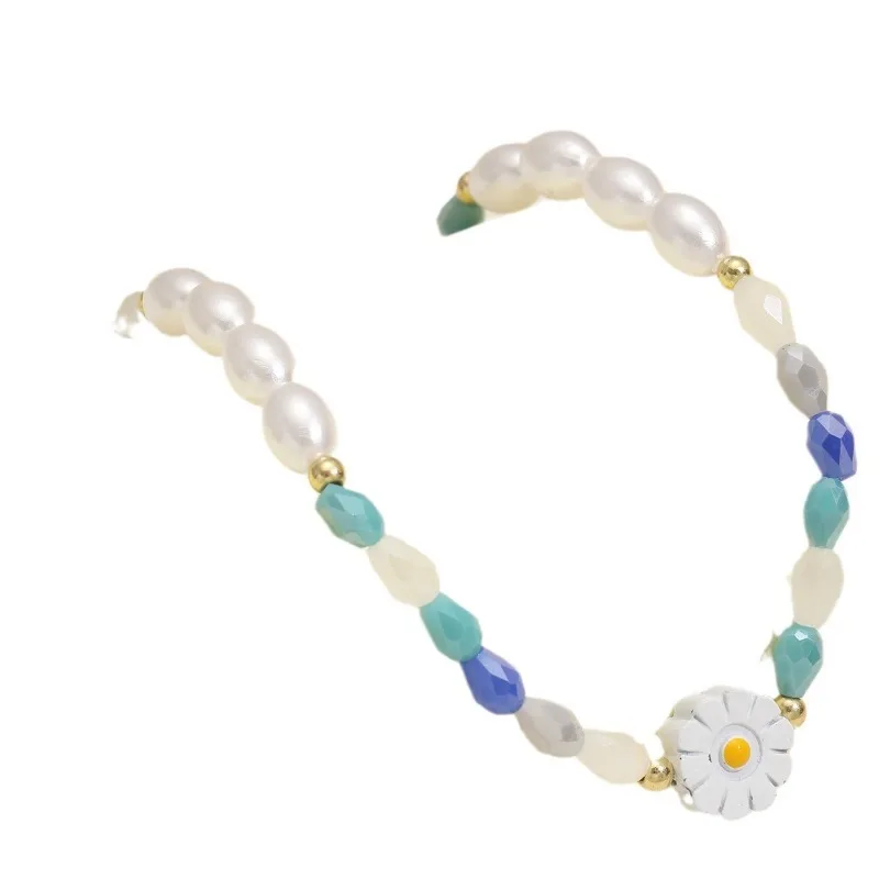 2024 New Colorful Daisy Pearl Necklace for Casual and Fresh Summer, Blue and White Beaded Women's Gift Jewelry