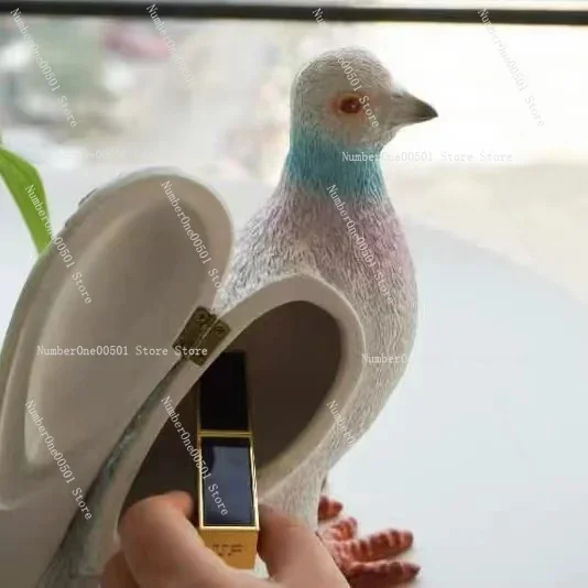 Pigeon Clutch Bag Creative Fun Casual Versatile Bag Home Decoration Ornaments
