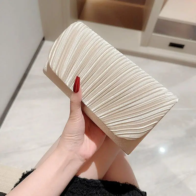 Texture Noble And Fashionable One Shoulder Crossbody Fashion Bag Party Hand Bag Elegant Luxury Fashion Fold Evening Clutch Bag