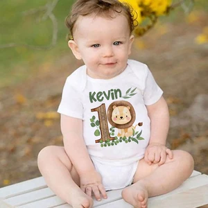 Personalisierte Safari -Tierpause mit dem Namen für das Baby, wilder One Jungle Birthday Party Bodysuit, Kinderduschengeschenke, Neugeborenen Jumpsuit 10 Hauptverkäufe Kindersafari -Kleidung - №3