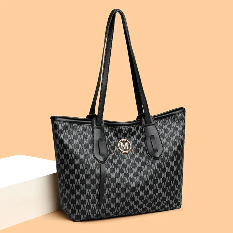 

Новинка 2025 года — стиль! Женская минималистичная и стильная большая сумка с ретро-принтами — большая — вместимость, дизайн на одно плечо