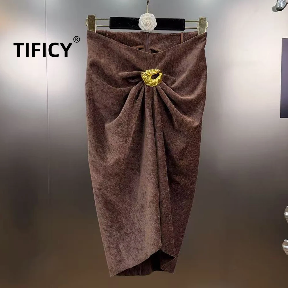 

Юбка женская весенняя в стиле High Street с металлическим декором, асимметричными складками, облегающая бедра, для уличной моды и вечеринок