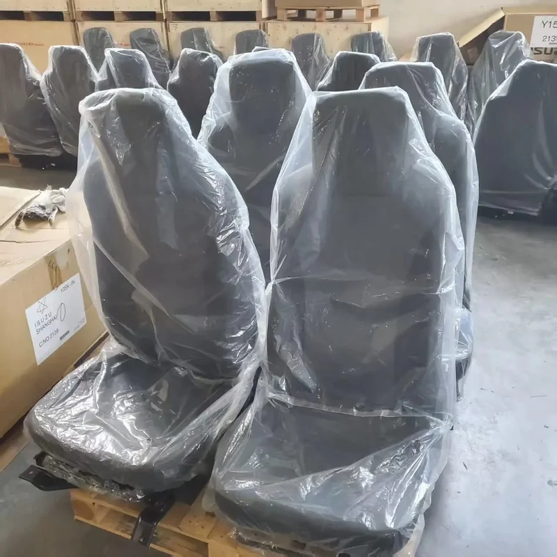 Durable ISUZU NPR 700P Left Driver Seat Assembly 6800010- Heavy Duty Truck Interior Replacement Accessories