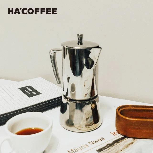 เครื่องชงกาแฟมอคค่าแบบสเตนเลสสตีลเคลือบด้านแบบกำหนดเอง เครื่องชงกาแฟเอสเพรสโซแบบอิตาเลียน กาเฟอร์เรต้า เครื่องทำกาแฟเอสเพรสโซแบบตั้งบนเตา หม้อมอคค่า