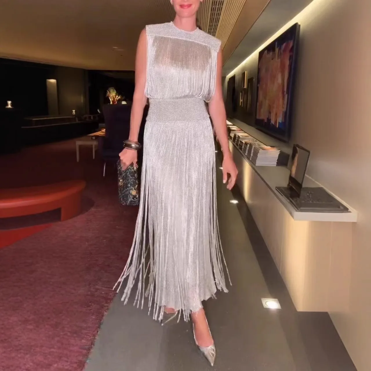 2026年新作ファッションタッセルウエストシャツ＋スカートツーピースセット レディース 夏 セクシーでエレガントな無地ベストスカートセット 女性用