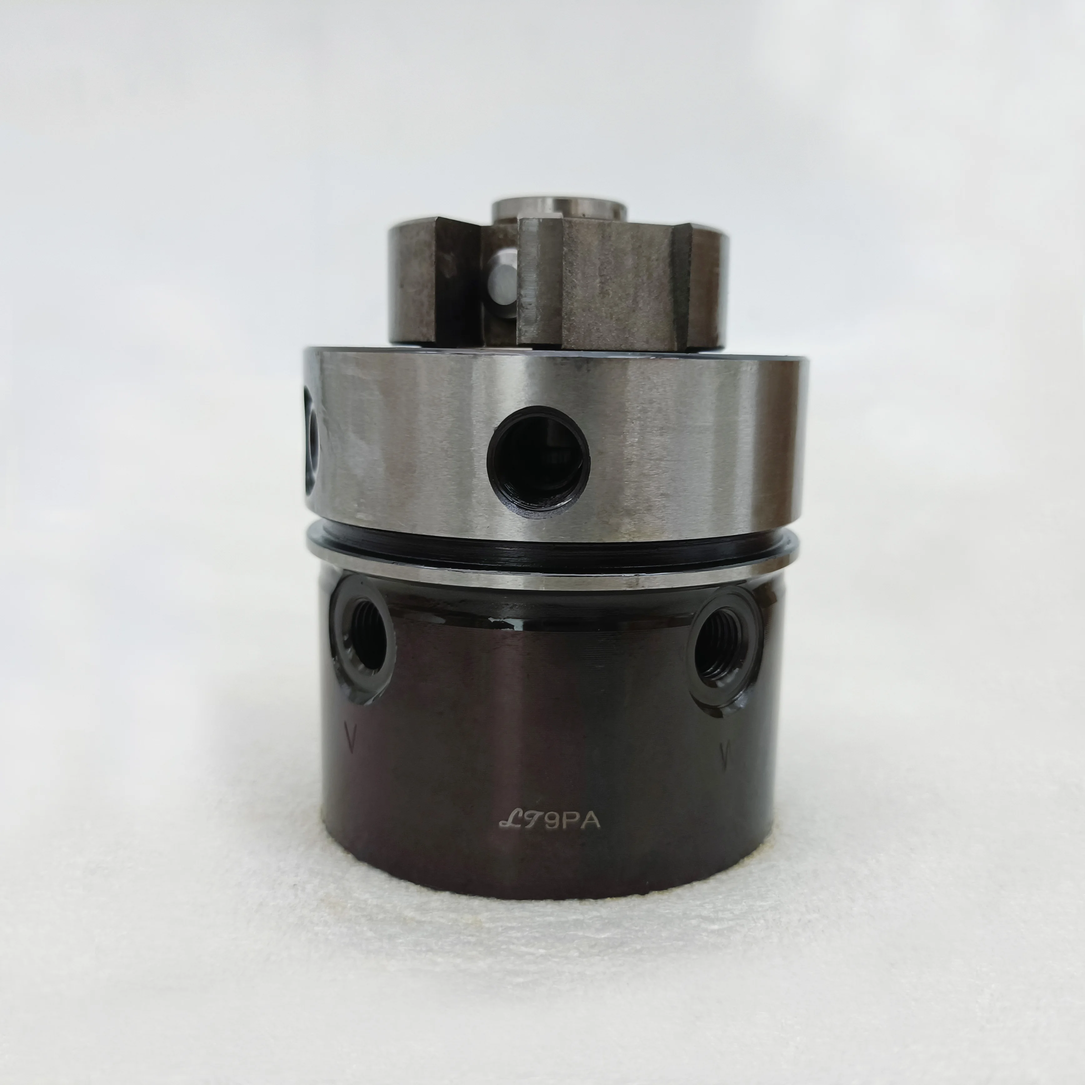 

Деталь дизельного двигателя 7123 340u 4-цилиндровый топливный дизельный двигатель Запчасти Головка насоса Ротор 7123-340u