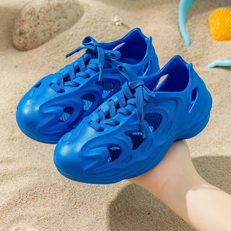 2024New Parent-child beach shoes casual sandals outdoor sports shoes fashion indoor slippers breathable Comfort cave sandals