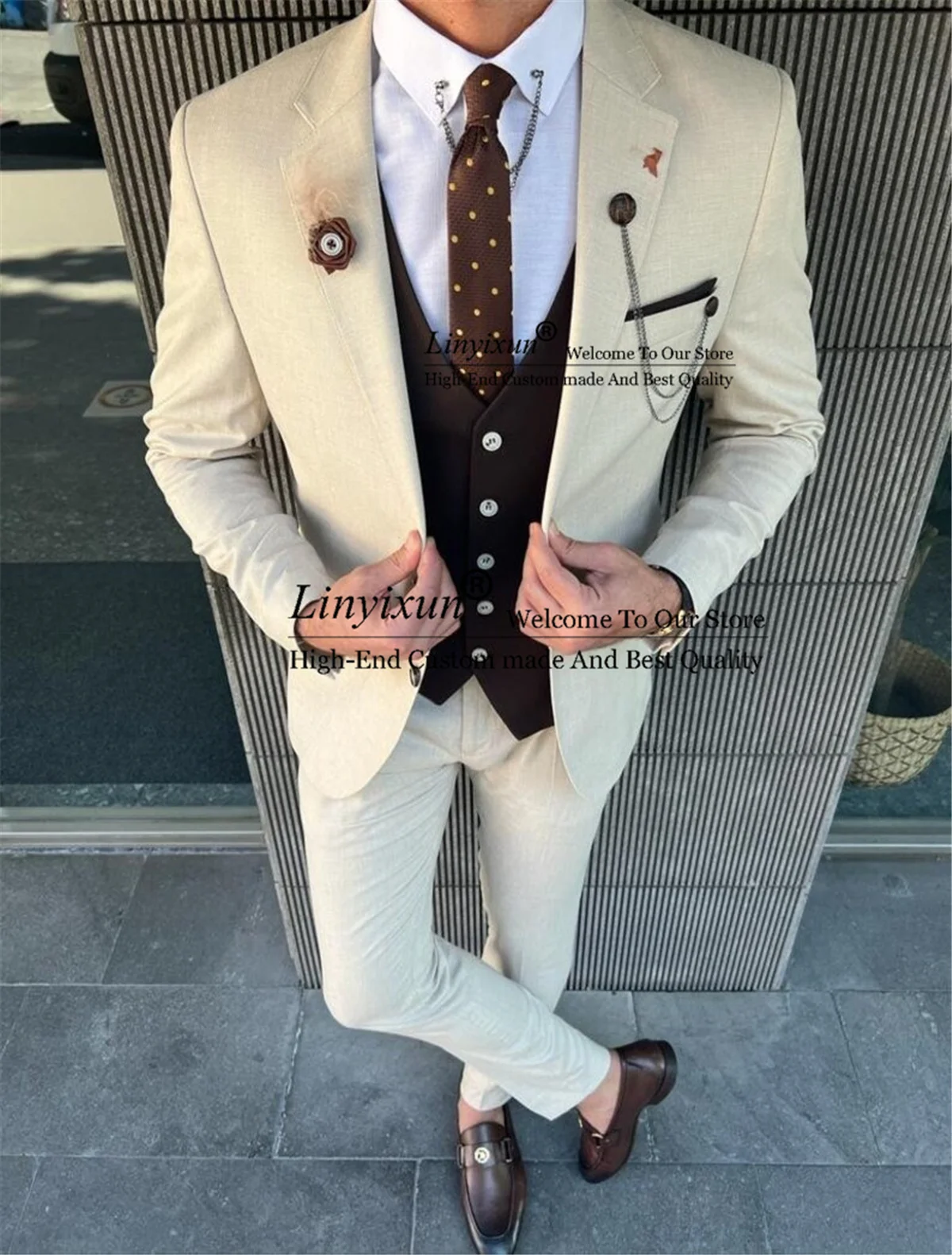 

Formal Beige Men Suit For Wedding Slim Fit Groom Tuxedos 3 Pieces Set Business Male Prom Blazers Groomsmen Outfit Costume Homme