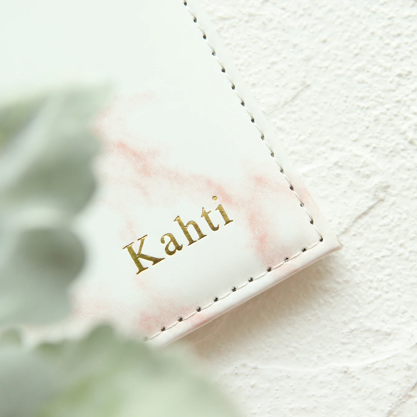 2PCS Custom Couple Passport Holder Set Hot Stamping Name Passport Holder Chic Marble Pattern Passport Cover Travel Accessories view 3