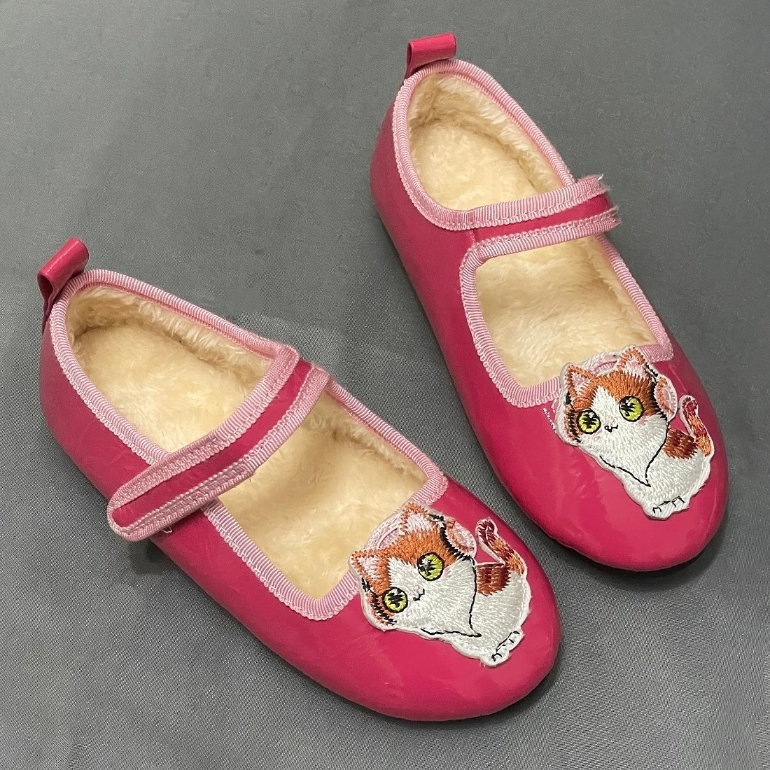 Trendy Outdoor Cat Shape Princess Shoes for Kids, Leather Lining, Cozy and Durable Baby Girls' Shoes