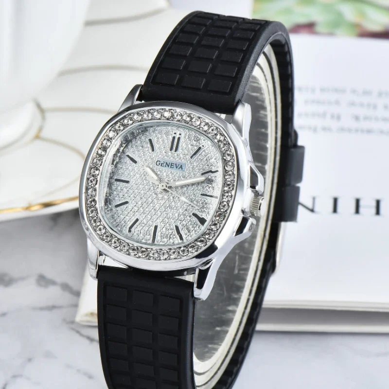 New Case Top Quality Women's Watch Business Square Zircon for Women Men Dial Leather Wrist Watch Reloj De Mujer