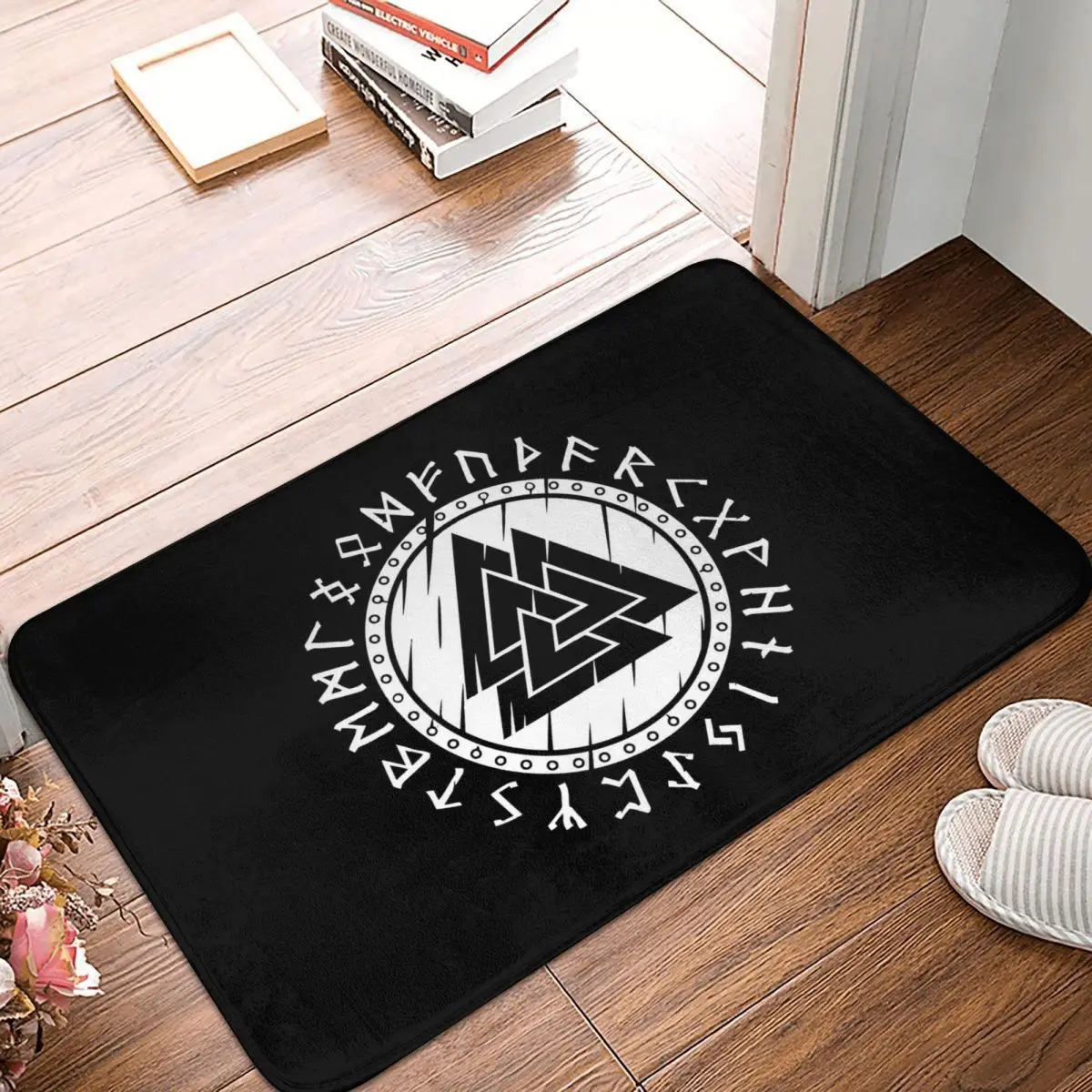 Scandinavian Shield Norse Runes Valknut Art White Viking Non-slip Doormat Carpet Bath Bedroom Mat Prayer Indoor Decor