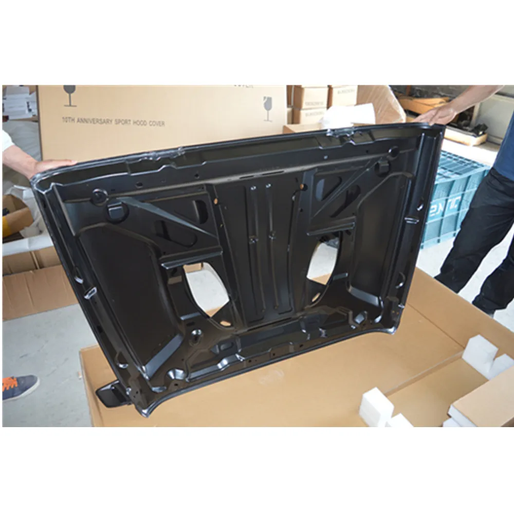 غطاء محرك السيارة باللون الأسود للذكرى العاشرة لـ wrangler JK 2007-2017 J066