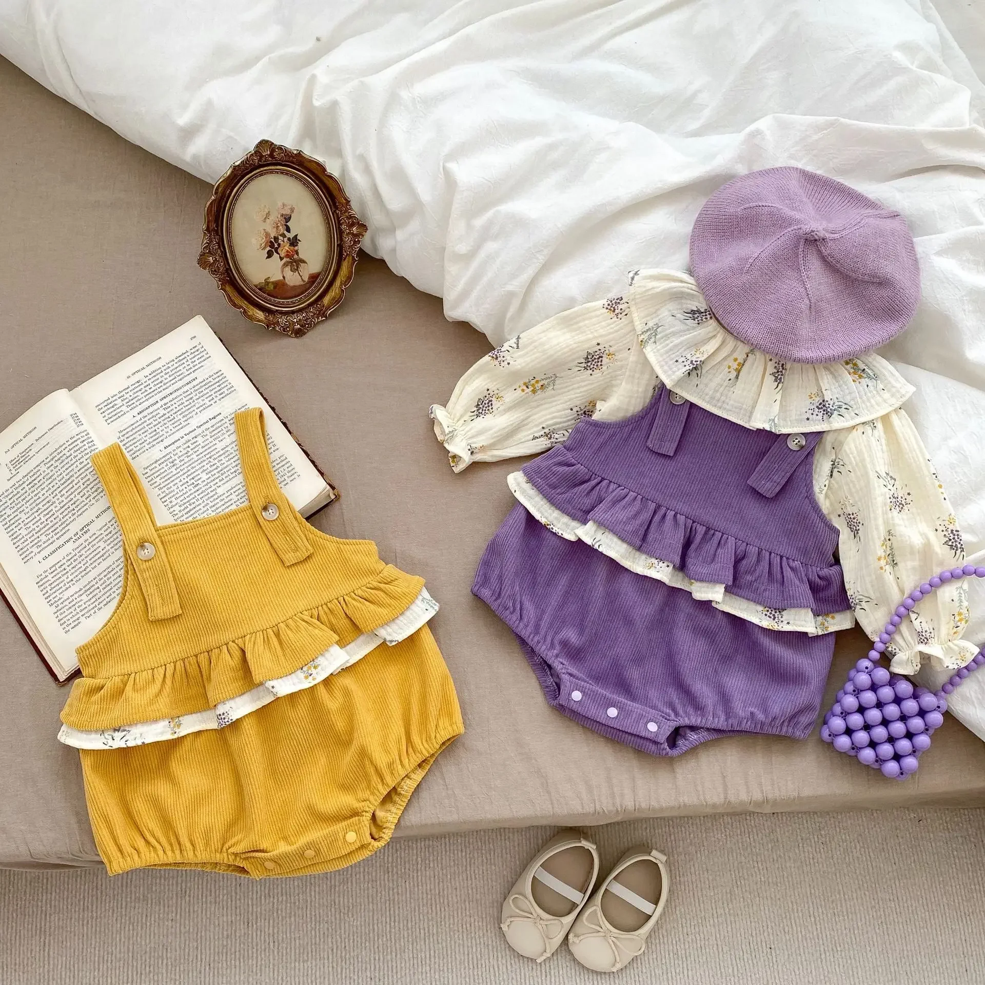 

2024 комплекты осенней одежды для малышей, рубашка с милыми цветочными куклами для девочек, вельветовые подтяжки, комбинезоны, комплект из двух предметов