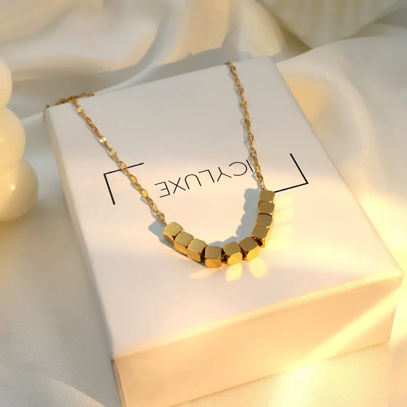 

Модное ювелирное украшение Ins Fashion: тонкое колье Bafanglai из титановой стали, женское, нишевый дизайн, цепочка на ключицы, покрытие 18к