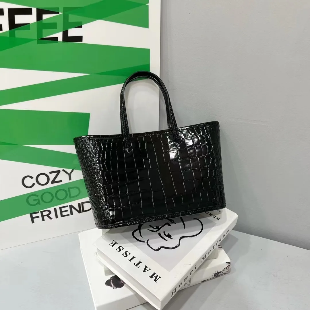 

FIRMRANCH Minimalist Designer Autumn New Black Crocodile Pattern Cowhide Leather Portable Purse Handbag Korean Brand Tote Female