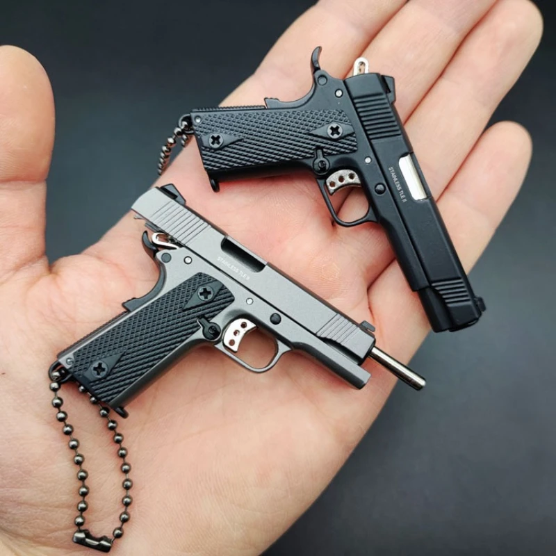 Mini Metal Gun Model Scale 1:3 1911 Model Mini Keychain Metal Model Toy Gun Game Toy Adult Simulation Pistol Gift image 4