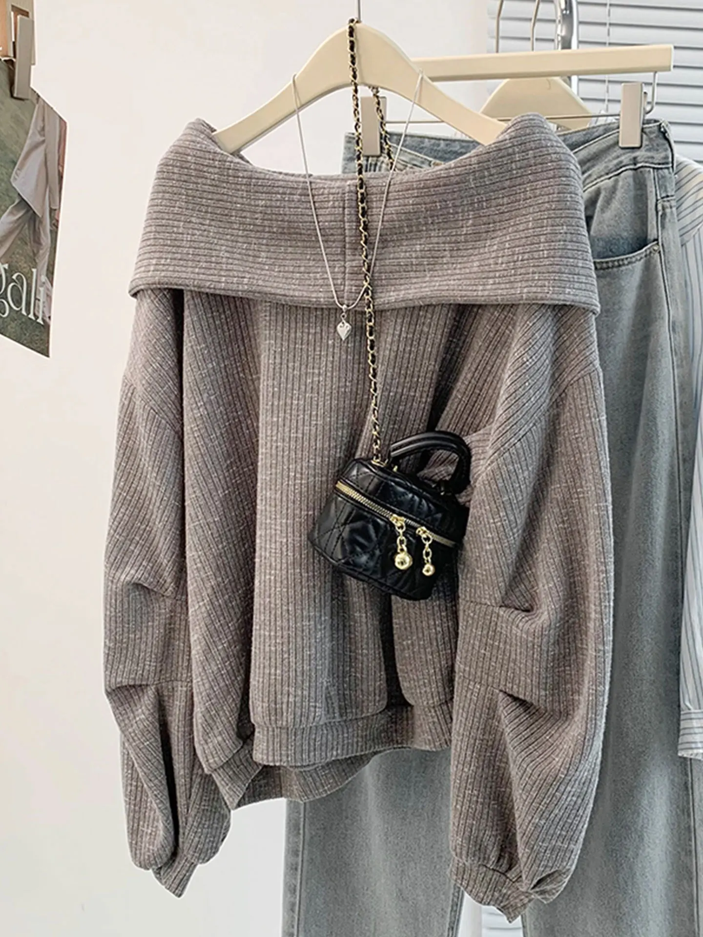 

Женская толстовка с длинными рукавами и открытыми плечами, свободного кроя, удобная, осенне-зимняя, больших размеров, повседневный топ в корейском стиле