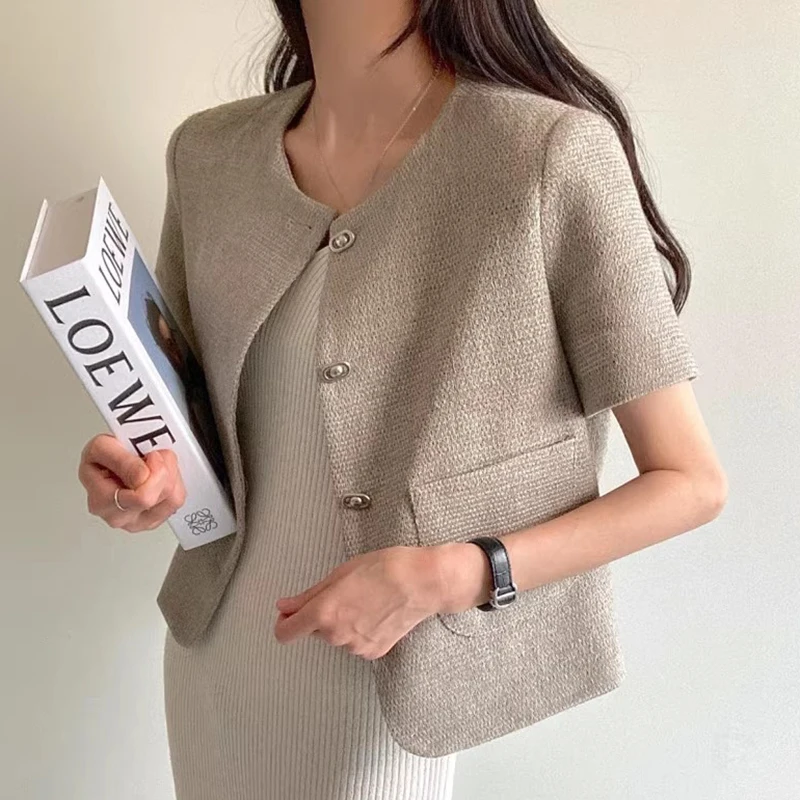 Chic Summer Vintage round Neck Button up Loose Women's Short Sleeve Coat Elegant Pocketed Tweed Jacket Commute Style