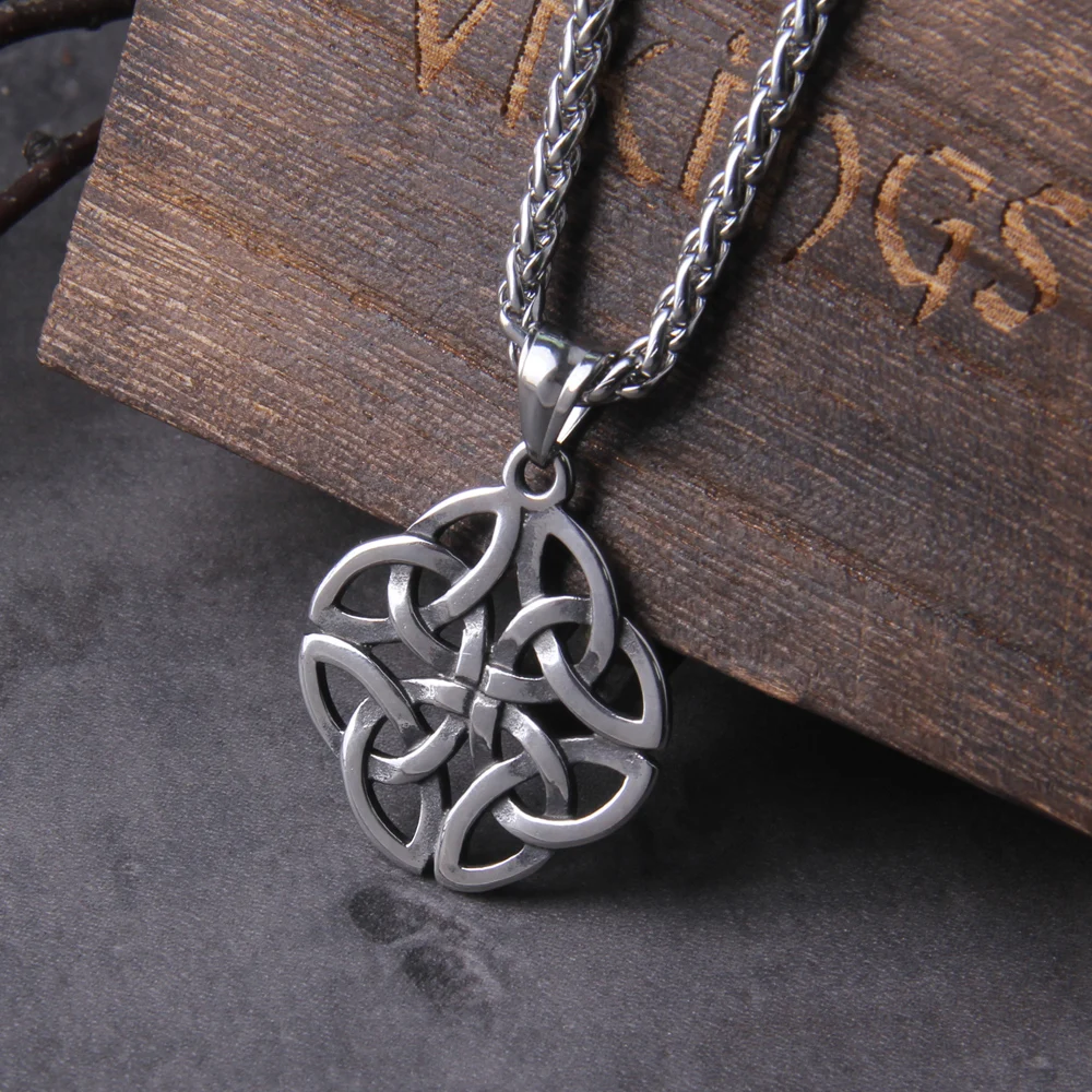 stainless steel Irish Celtics Knot Pendant Necklace Simple Fashion Jewelry Silver Color Magic Wicca Viking Necklace for Female