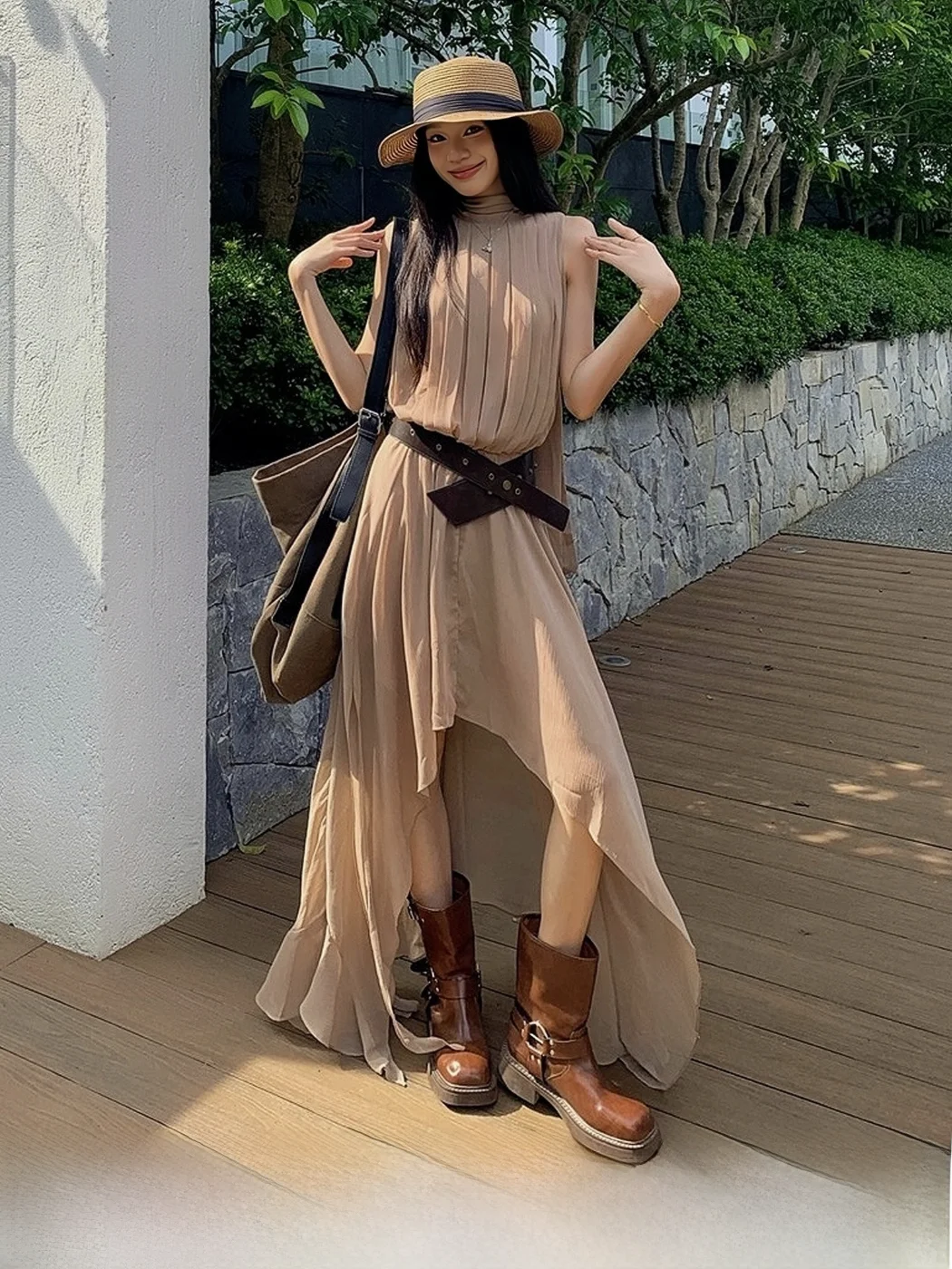 Ele Moxi Ceo Svel C…